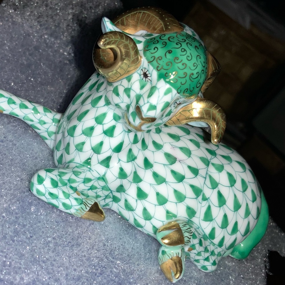 Herend Green Fishnet Porcelain Sculpture LYING RAM